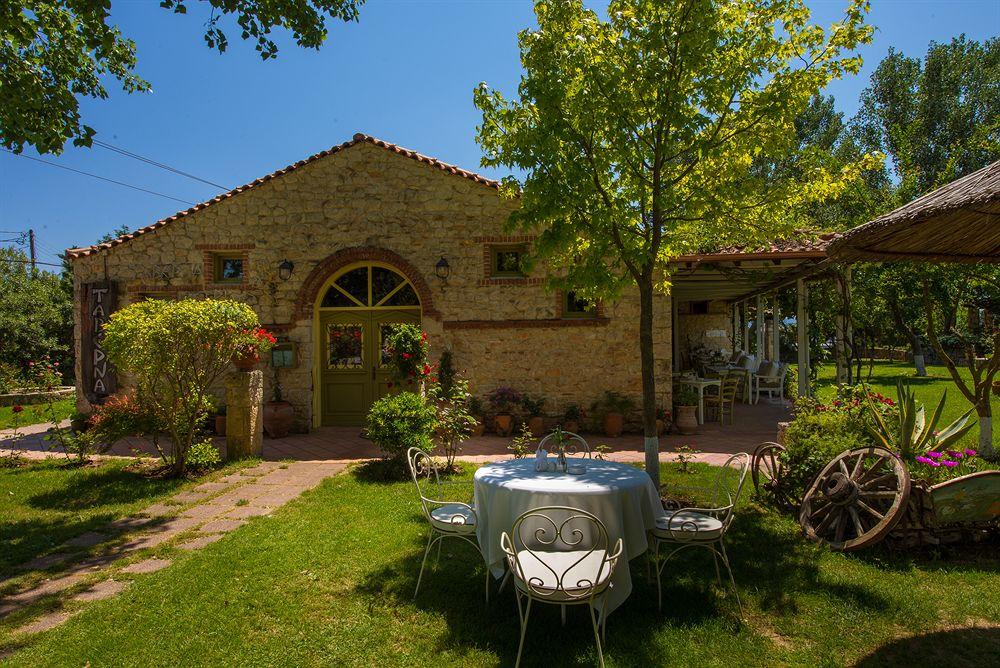 Petrino Suites Hotel Afytos Esterno foto