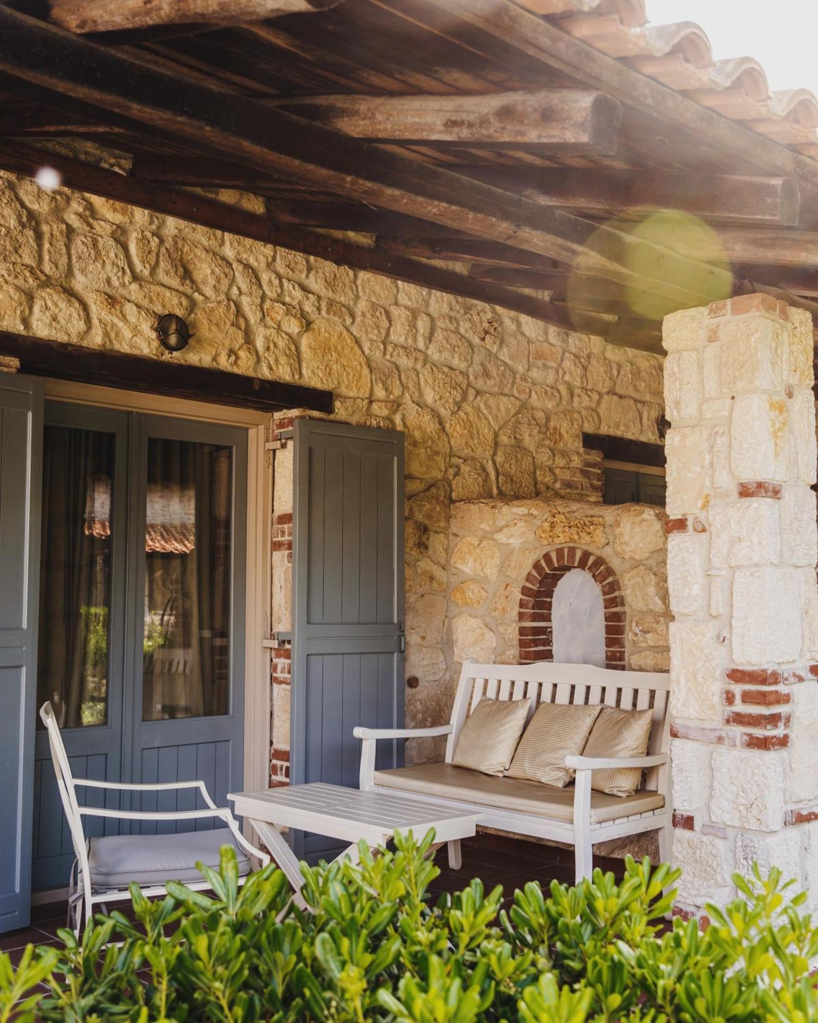 Petrino Suites Hotel Afytos Esterno foto