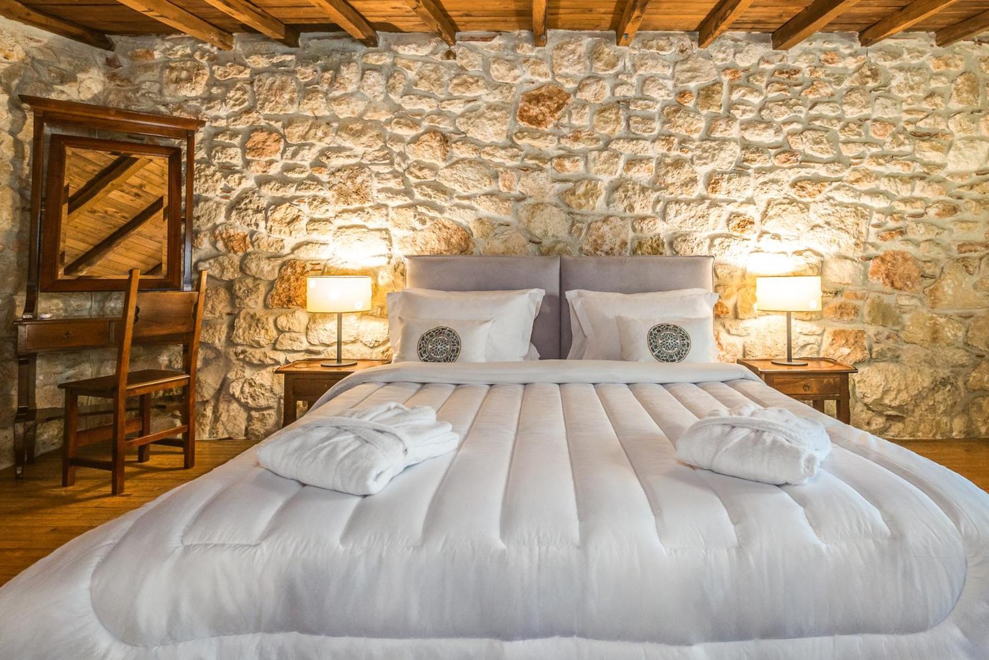 Petrino Suites Hotel Afytos Esterno foto